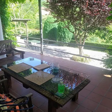 Casona Rural Faro Del Norte Naturaleza Y Lujo Cardes (Infiesto)